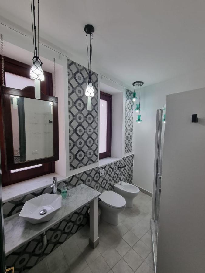 Casa Viotti Le Fuoriserie Palermo Ngoại thất bức ảnh