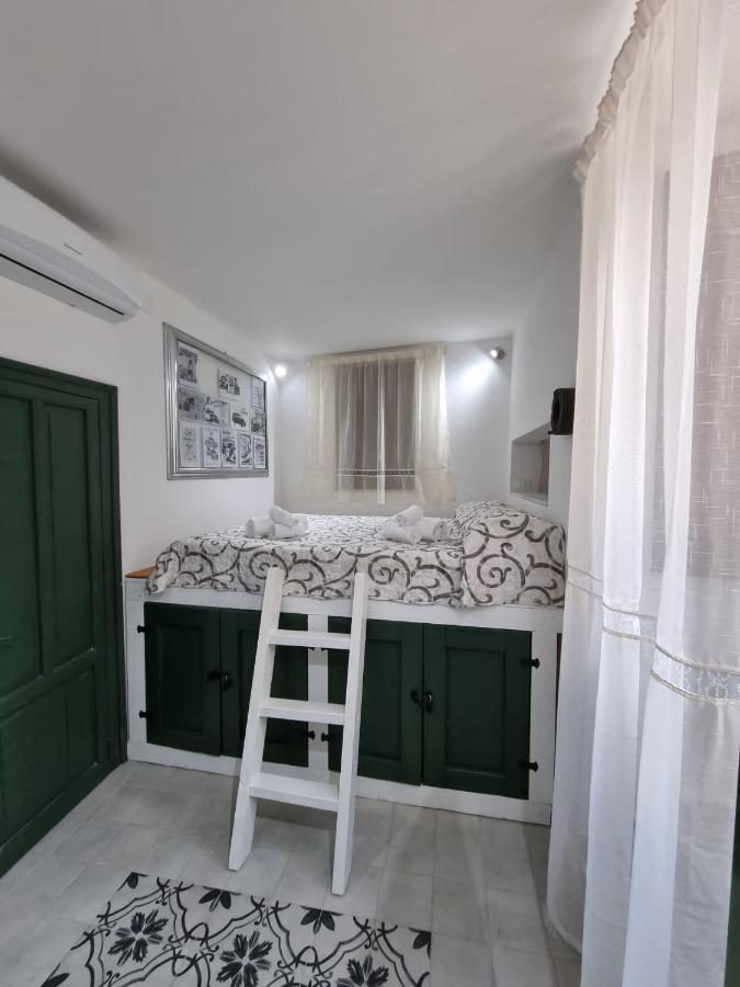 Casa Viotti Le Fuoriserie Palermo Ngoại thất bức ảnh
