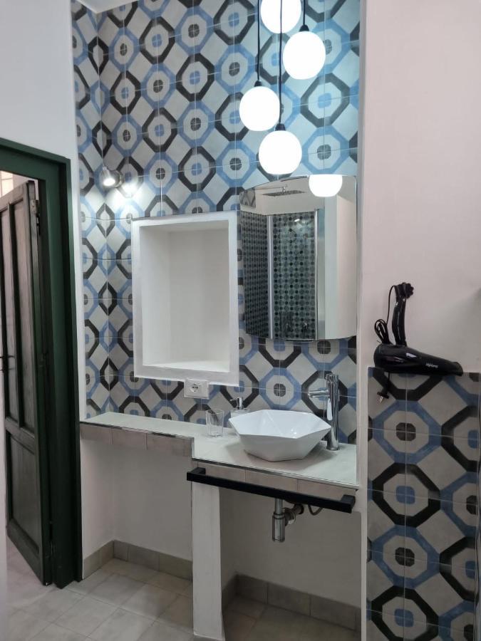 Casa Viotti Le Fuoriserie Palermo Ngoại thất bức ảnh